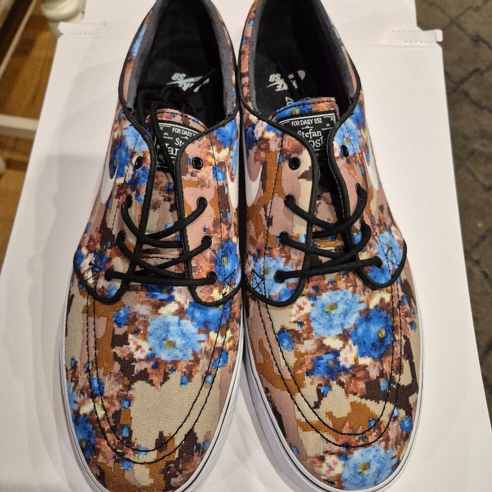 NEW Nike SB Zoom Stefan Janoski RARE Digi Floral Sneakers Size 12 Skateboarding